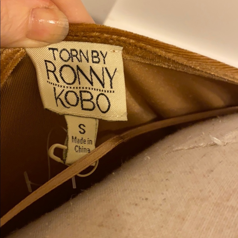 Torn Ronny Kobo| Marigold Velvet bell sleeve top - Picture 3 of 4